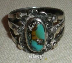 ANTIQUE EARLY NAVAJO TURQUOISE STERLING SILVER RING SIZE 9 NICE STAMPWORK vafo