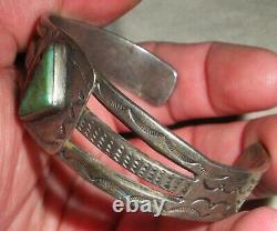 ANTIQUE NAVAJO TRIANGLE TURQUOISE EARLY STAMPWORK STERLING SILVER BRACELET vafo