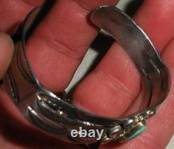 ANTIQUE NAVAJO TURQUOISE STERLING SILVER EARLY CLASSIC STAMPWORK BRACELET tuvi