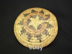 An Early Navajo Tray Basket, Native American Indian, c. 1920