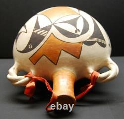 An early Acoma pottery canteen, Native American Indian, Circa 1930/40