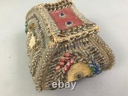 Antique Early Native American Indian Great Lakes Beaded Box and Purse