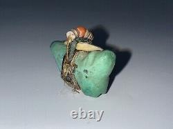 Antique Early Native Zuni Carved Turquoise Wolf Fetish By Teddy Weahkee (d.)