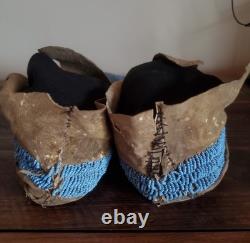 Antique OLD Native American Indian plains beaded early 1860s moccasins 19th c