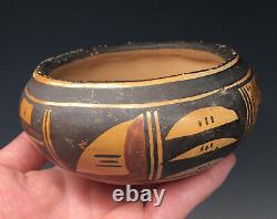 Antique POLYCHROME Nampeyo Hopi Yellow Ware Pottery Native American Early 20th