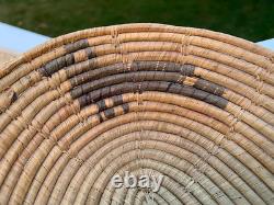 Antique Pima Basket with Eagle Bird Motif Native American Indian / Early 20th C