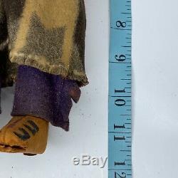 Antique Skookum Bully Good Squaw Papoose Doll Early Rare Left Glancing Looking