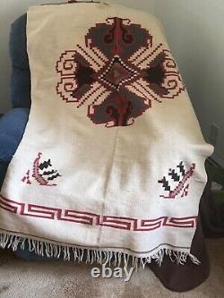 Antique vtg Early 20th Century Native American Navajo wool rug poncho Textile