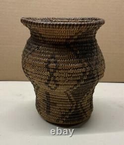 Apache Coiled Pictorial Olla Native American Made Early 1900s