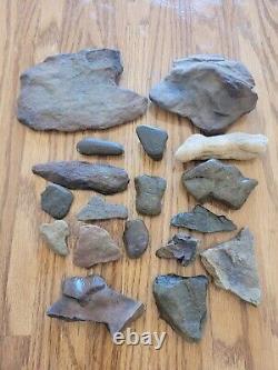 Bird Effigy Hand Table Native American Indian Stone, Artifacts, Tools. Rock Art