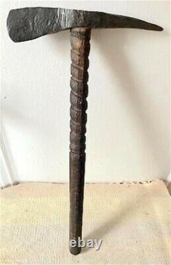 Ca. 1830-1850 NATIVE AMERICAN WARRIOR SPIKE TOMAHAWK. EARLY HAFT. GUARANTEED