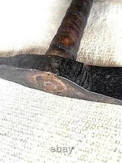 Ca. 1830-1850 NATIVE AMERICAN WARRIOR SPIKE TOMAHAWK. EARLY HAFT. GUARANTEED