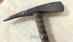 Ca. 1830-1850 NATIVE AMERICAN WARRIOR SPIKE TOMAHAWK. EARLY HAFT. GUARANTEED