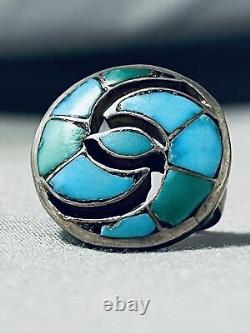 Detailed Swirl Early Vintage Zuni Turquoise Sterling Silver Ring