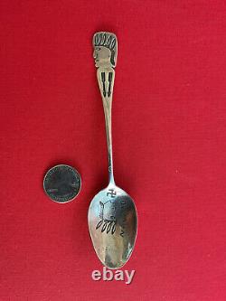 EARLY 1900's NAVAJO NATIVE AMERICAN SILVER SPOON