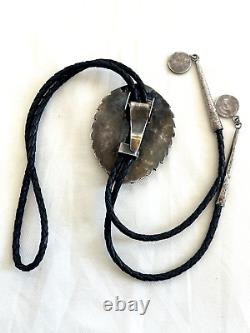 EARLY 1940s OLD PAWN NAVAJO STERLING SILVER NATURAL DEEP BLUE TURQUOISE BOLO TIE