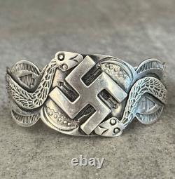 EARLY FRED HARVEY ERA Navajo WHIRLING LOG RATTLESNAKE Sterling Silver Bracelet