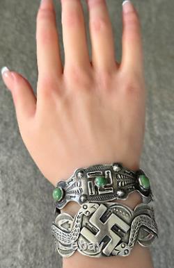 EARLY FRED HARVEY ERA Navajo WHIRLING LOG RATTLESNAKE Sterling Silver Bracelet