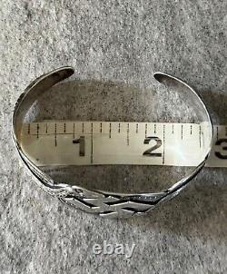 EARLY FRED HARVEY ERA Navajo WHIRLING LOG RATTLESNAKE Sterling Silver Bracelet