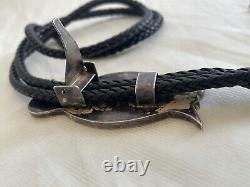 EARLY NA 1940s OLD PAWN NAVAJO STERLING SILVER JET ONXY MOP PENGUINE BOLO TIE