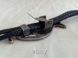 EARLY NA 1940s OLD PAWN NAVAJO STERLING SILVER JET ONXY MOP PENGUINE BOLO TIE