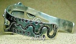 EARLY NAVAJO FRED HARVEY ERA STERLING SILVER TURQUOISE CUFF BRACELET with SNAKES