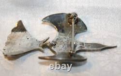 EARLY NAVAJO TOMMY SINGER SIGNED Tc TURQUOISE STERLING SILVER PEYOTE BIRD BROOCH