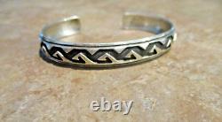 EARLY Old Signature TOMMY SINGER (d.) Sterling Silver PATTERN DESIGN Bracelet