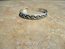 EARLY Old Signature TOMMY SINGER (d.) Sterling Silver PATTERN DESIGN Bracelet