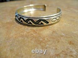 EARLY Old Signature TOMMY SINGER (d.) Sterling Silver PATTERN DESIGN Bracelet