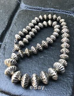 EARLY PAWN NAVAJO SILVER STAMPED FLUTED HOGAN BENCH BEAD PEARLS NECKLACE 92.8g