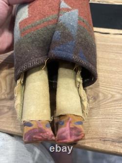 EARLY Skookum Bully Good 16 Native American Indian Wool Blanket Moccasins