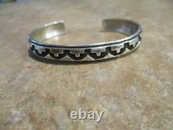 EARLY TOMMY SINGER (d.) Navajo Sterling Silver Overlay DESIGN Bracelet