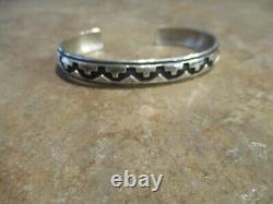 EARLY TOMMY SINGER (d.) Navajo Sterling Silver Overlay DESIGN Bracelet