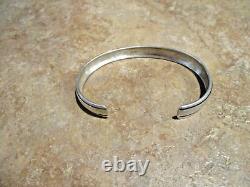 EARLY TOMMY SINGER (d.) Navajo Sterling Silver SEVEN HORSE Bracelet