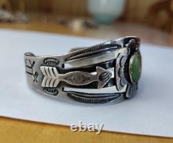 EARLY VINTAGE NAVAJO EAGLE SILVER TURQUOISE CUFF BRACELET Ancient Symbols