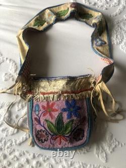 Early 1900 Native American Antique Fully Beaded Sides Woodlands Purse Ojibwe