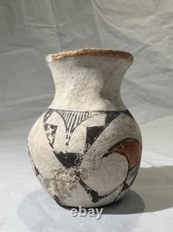 Early 1900's ANTIQUE Native American Acoma Pottery Jar Bud Vase