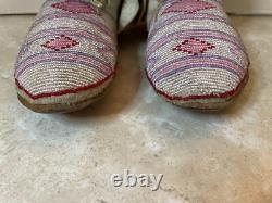Early 1900's Antique Native American Central Plains Beaded Moccasins VGC