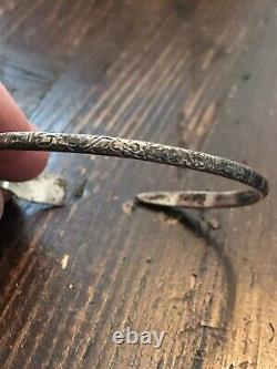 Early 1900s Sterling Silver Tlingit Womens Bracelet Long Beak Raven Alaska