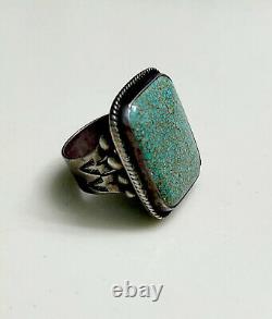Early 1930s Navajo Turquoise Ring, 17.4 grams valuable stone Size 10ish