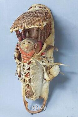 Early 20th Century Native American Paiute Southern toy Cradle Board w doll 13 T