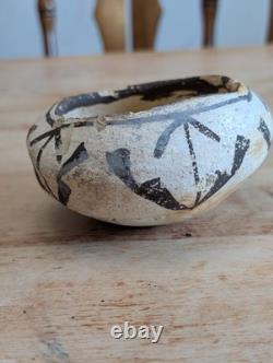 Early Acoma Pottery Native American White Black Polychrome Bowl 4 Seed Pot