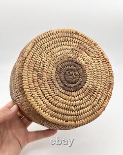Early Antique Native American Papago Indian or Pima Basket