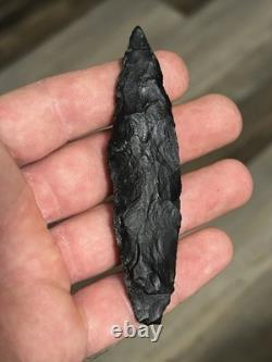 Early Archaic Basalt Lanceolate Point From Oregon