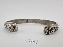 Early Fred Harvey Era Navajo Sterling Silver Turquoise Carinated Cuff Bracelet