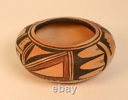 Early Hopi Polychrome Bowl ca 1930 2 x 5 1/2