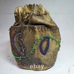 Early Native American Indian Beaded Tobacco / Medicine Bag