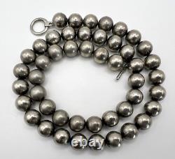 Early Navajo Pearls Heavy OLD PAWN Silver Beads 25 164 Grams