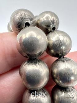 Early Navajo Pearls Heavy OLD PAWN Silver Beads 25 164 Grams